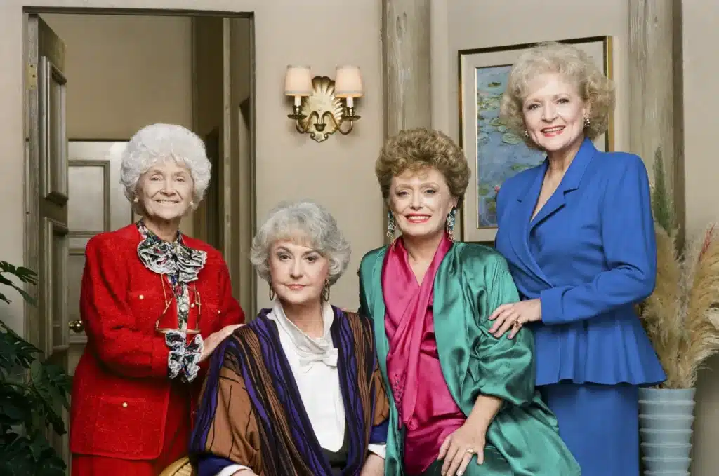 Betty White posing with fellow actresses for the Golden Girls