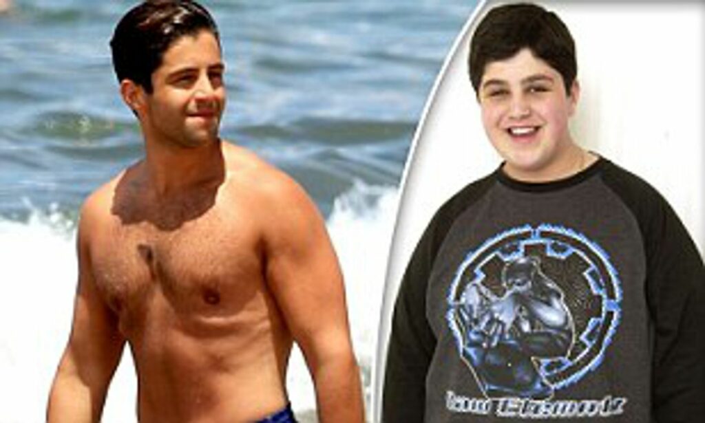 Drake and Josh's chubby child star Josh Peck shirtless, showing off his buff physique