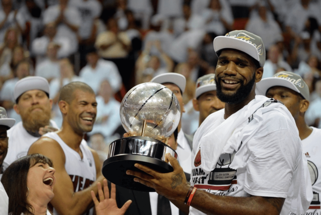 Greg Oden with Miami Heat’s Eastern Conference Championship trophy