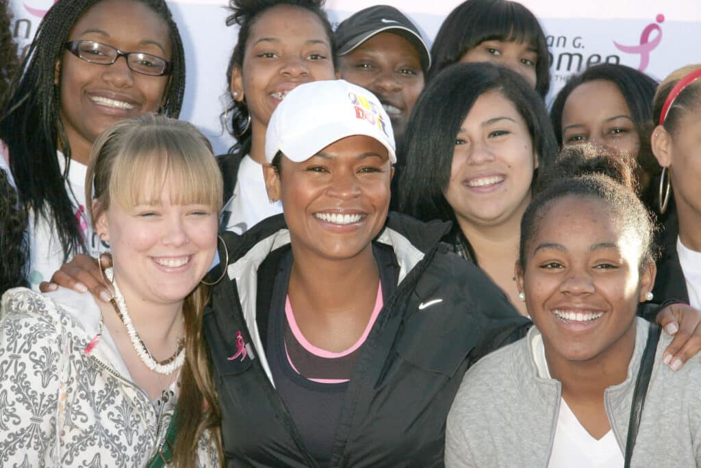 Nia Long at the 14th Annual Susan G. Komen LA County Race for the Cure, Dodger Stadium, Los Angeles