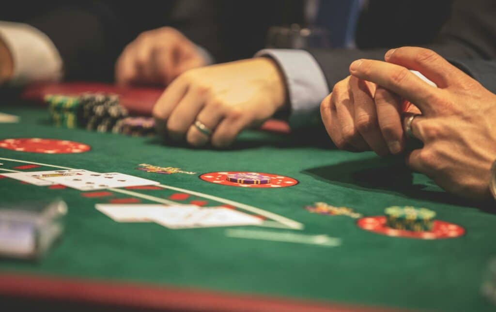 Tips to Maximize Your Budget When Playing Casino Games