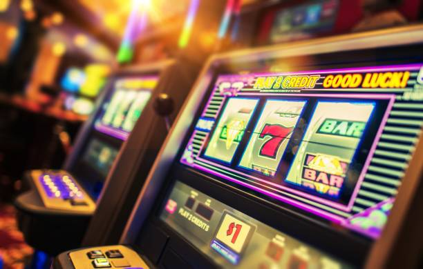 Evolution of Slot Machines: From Mechanical to Digital