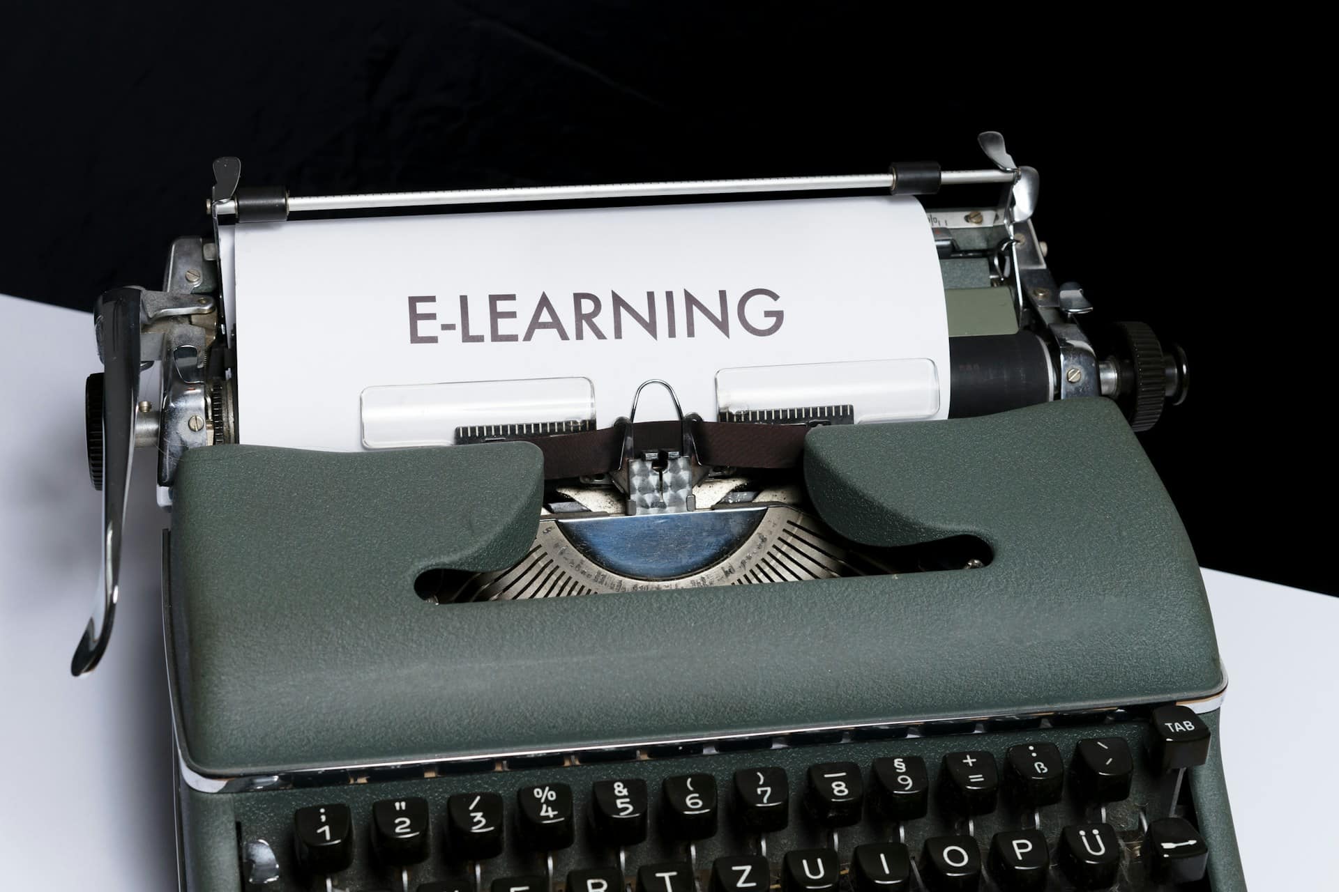 How to Grow Your Audience on an E-Learning Platform?