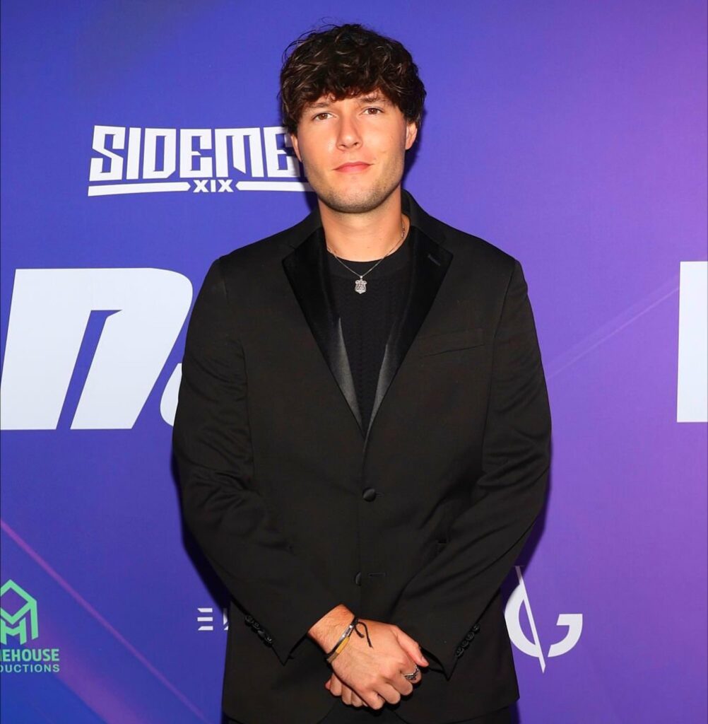 Zach Justice Became So Popular